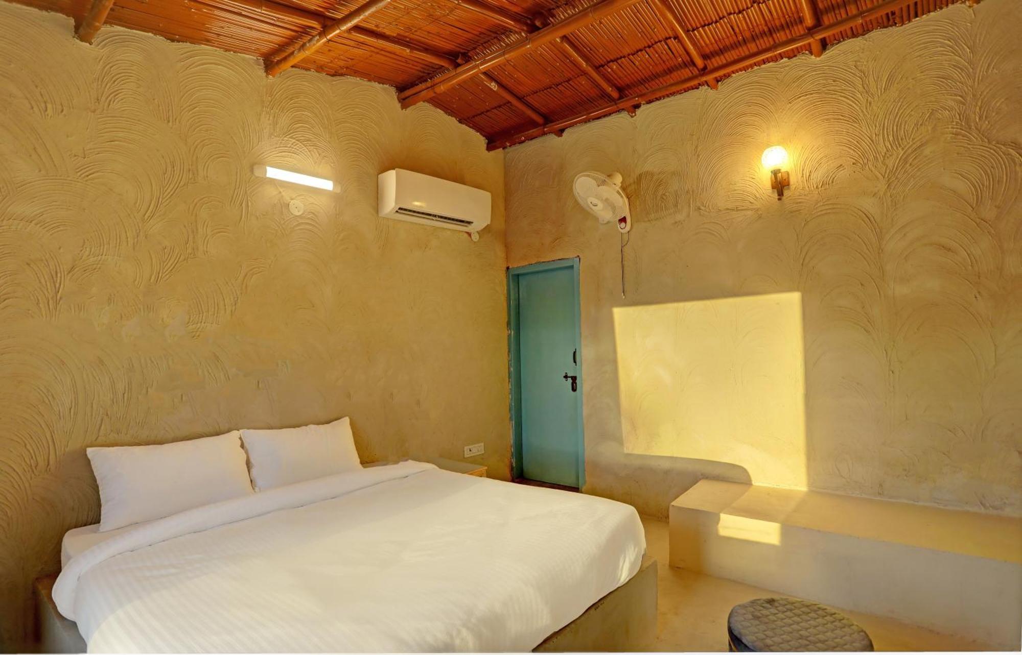 Hotel O The Mud House Bhundsi Екстер'єр фото
